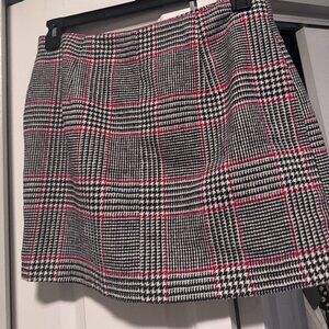 Black, white, and red Mini skirt Medium